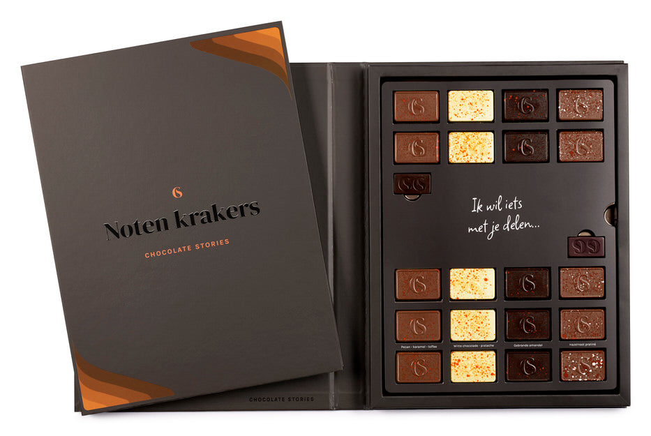 Chocoladeboek Noten krakers XL opengeklapt